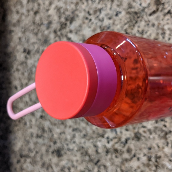 Starbucks Christmas Holiday 2021 Pink Tree Plastic Water Bottle 24oz lightweight - Picture 3 of 8